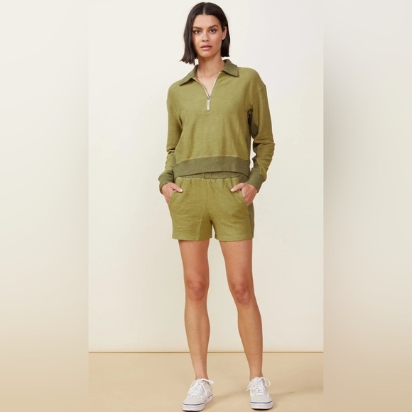 Monrow Fuzzy Fleece Shorts green willow - Picture 13 of 14